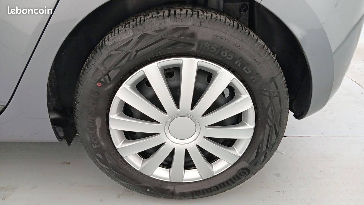 Renault clio tce 90 equilibre (image 10)