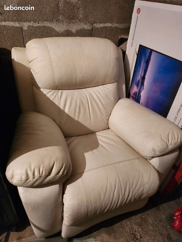 Fauteuil cuir blanc (image 2)