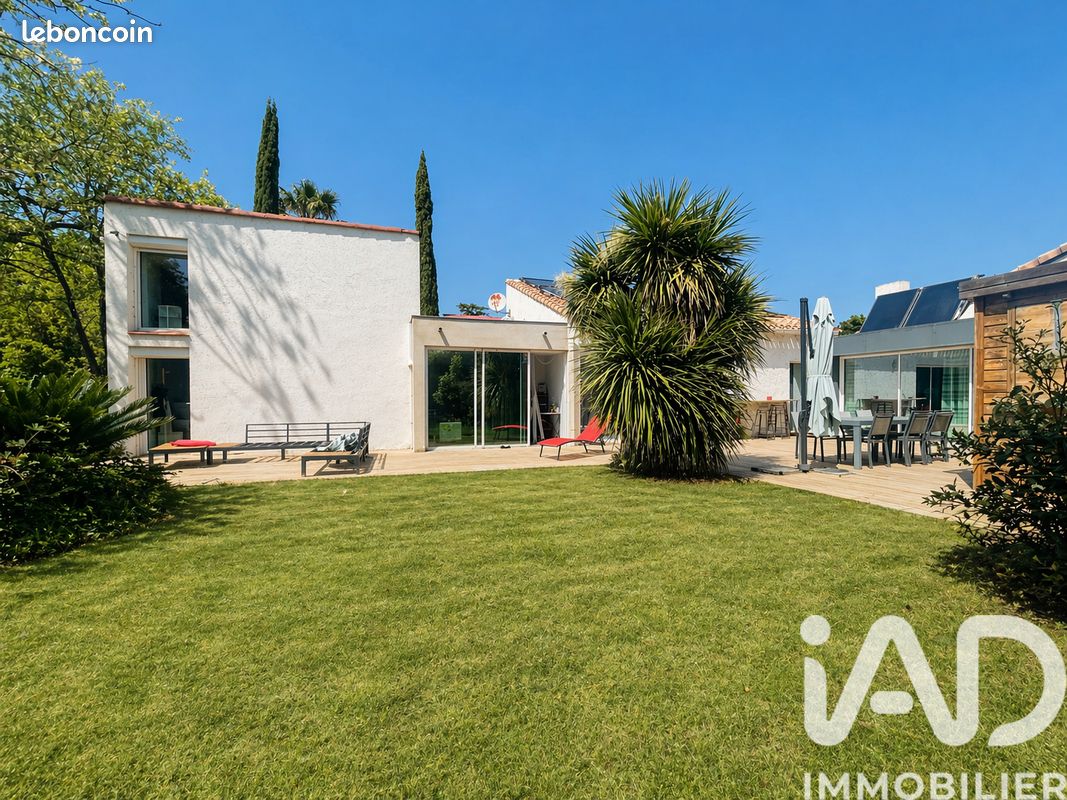 Maison 6 pièces 320 m² · à Bompas · 320 m² · 575 000 €