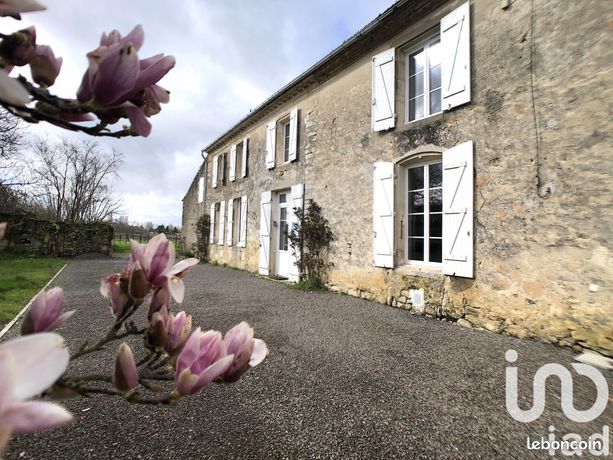 Maison 5 pièces 194 m²