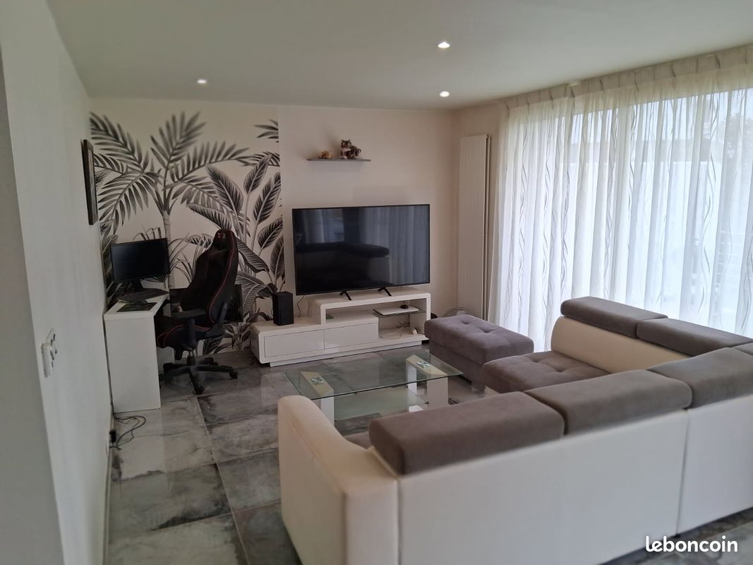 Appartement 7 pièces 131 m² · à Ploemeur · 131 m² · 495 000 €