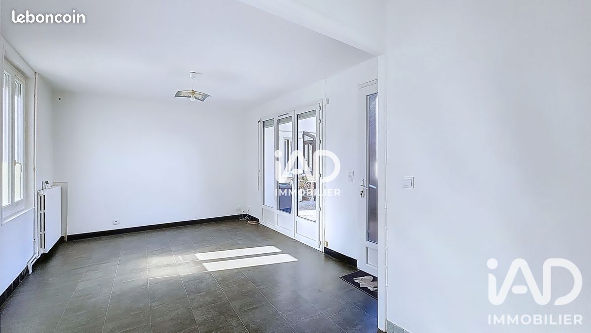 Maison 3 pièces 57 m² · à Saint-Étienne-du-Rouvray · 57 m² · 93 000 €
