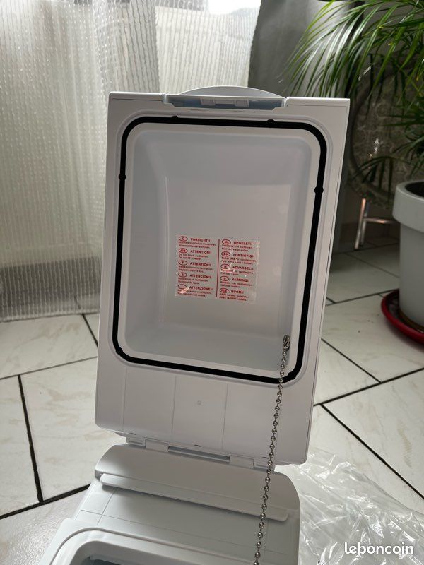 Glacière électrique froide et chaude portable Mobicool (image 3)