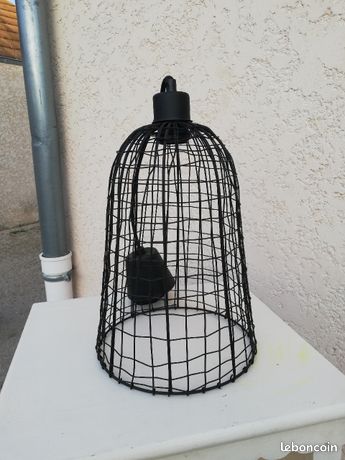 Suspension en metal Orval