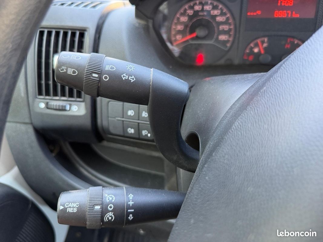 CITROEN JUMPER PLATEAU 4-35 L3H2 2.0 BLUE HDI 130 TVA RECUPERABLE ECRAN GPS TELEPHONE MUSIQUE BT Garantie 12 mois (image 16)