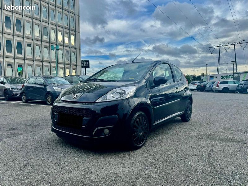 Peugeot 107 1.0 12V ACTIVE 3P AUTOMATIQUE (image 1)