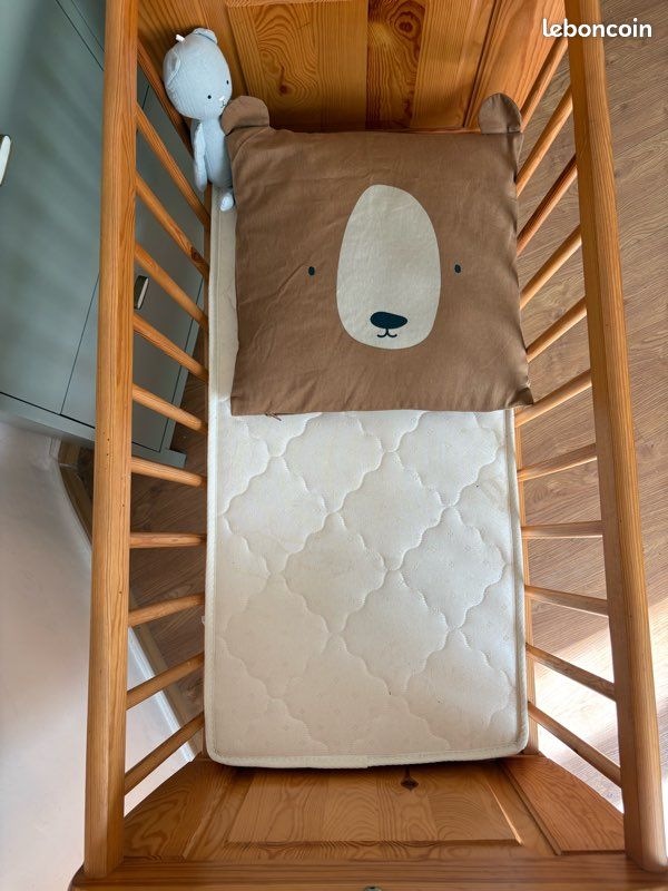 Lit Bébé en bois (image 5)