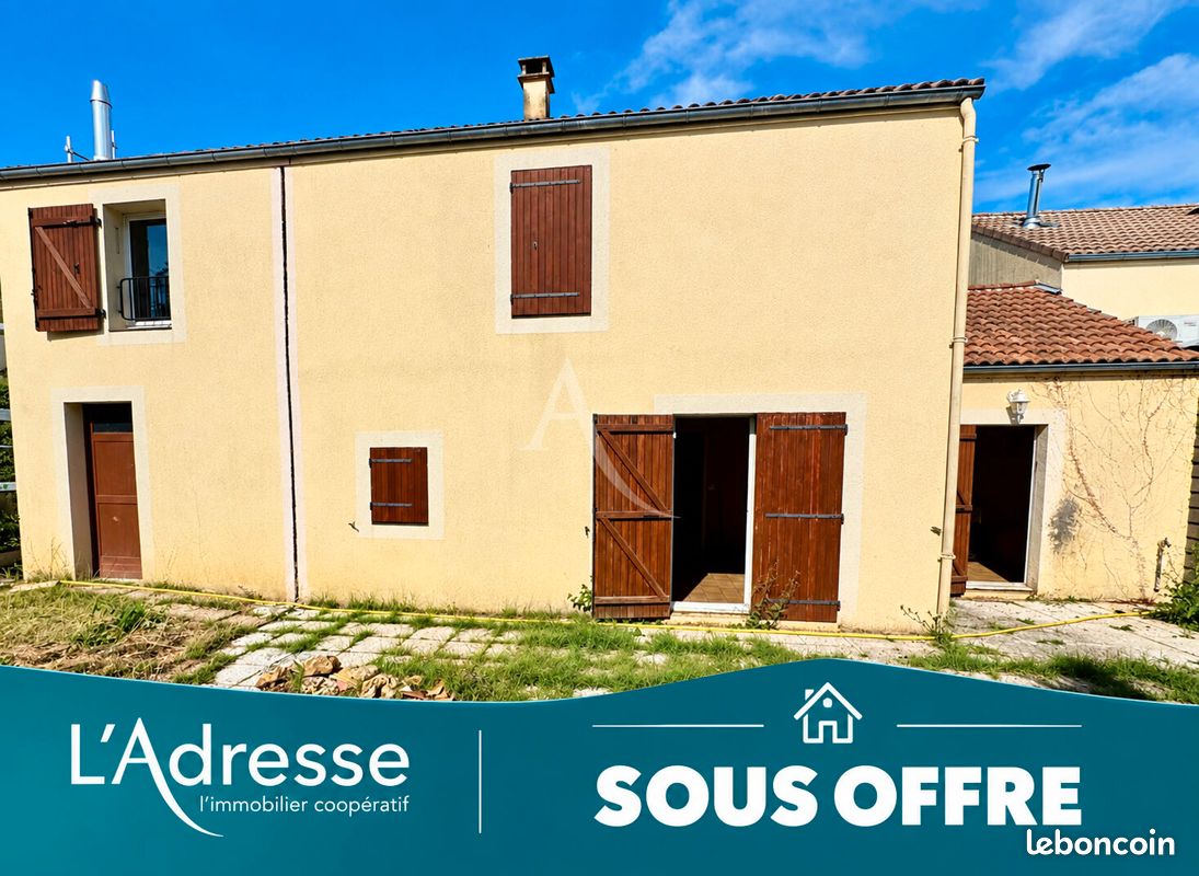 Maison 4 pièces 104 m² · à Poitiers · 104 m² · 121 000 €