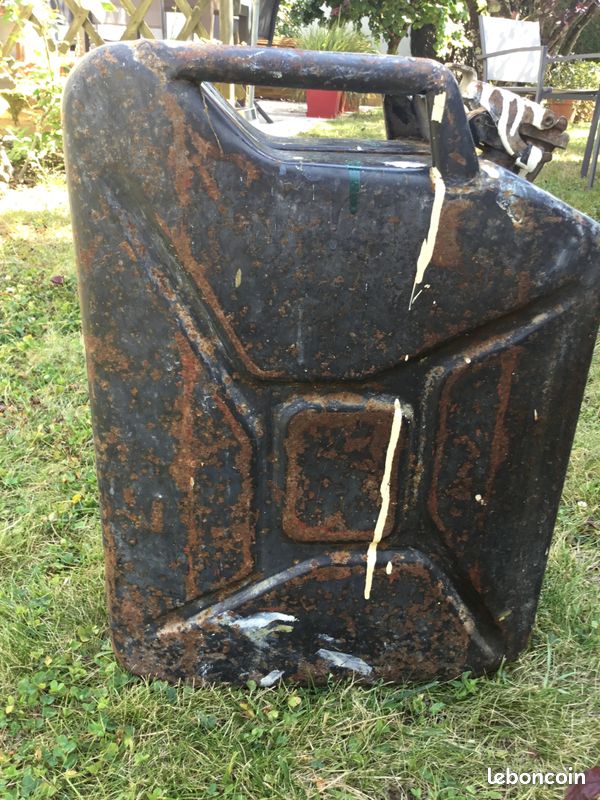 Jerrican (image 1)