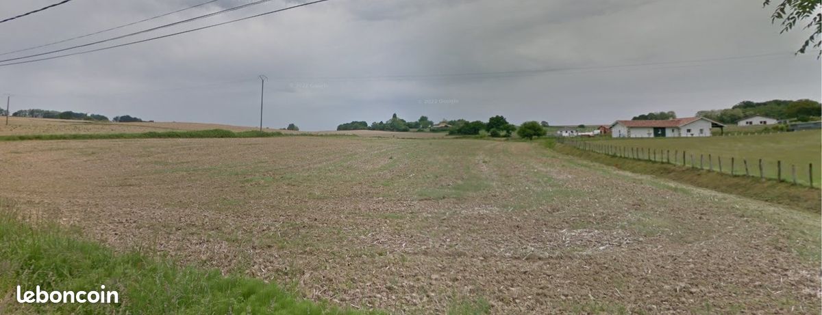 Terrain 680 m² Arancou · 46 000 €