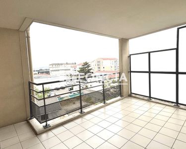 Appartement 163 780 € - 52 m²