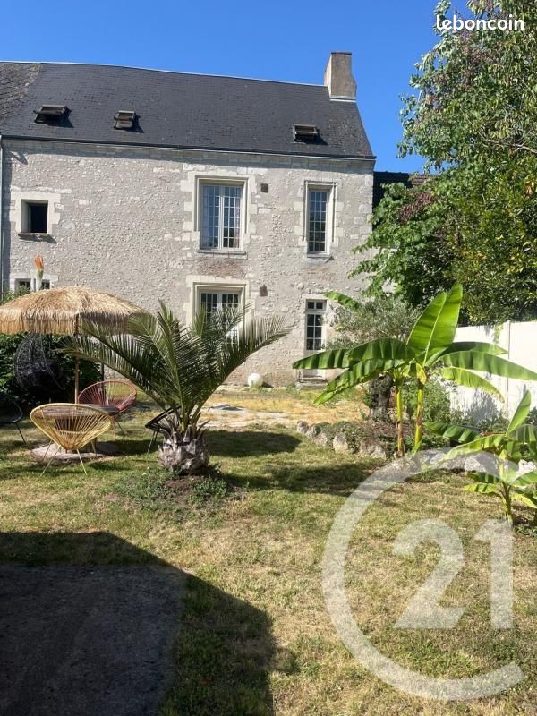 Maison 5 pièces 142 m² · à Cléry-Saint-André · 142 m² · 299 000 €