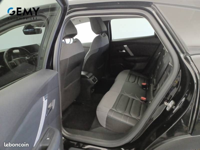 Citroën C4 e- 136 ch Automatique Shine (image 10)