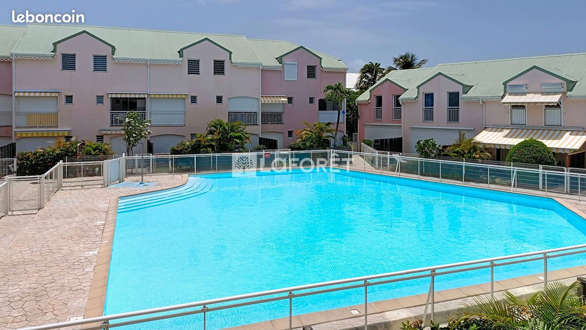 Appartement 3 pièces 65 m² · à Saint-François · 65 m² · 249 000 €