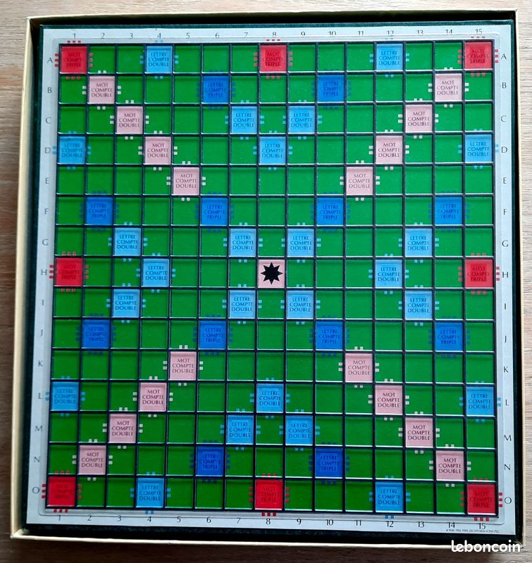 Jeu SCRABBLE DE LUXE - Plateau tournant (image 2)