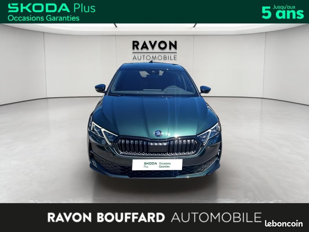 Skoda Octavia Berline 2.0 TDI 150 ch SCR DSG7 Sportline (image 8)