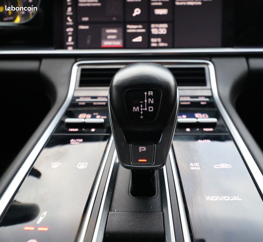 PORSCHE PANAMERA SPT TURISMO SPORT-TURISMO 2.9 E-HYBRID 462 CH 335 PHEV 17.9KWH 4 BVA + PACK CHRONo (image 24)