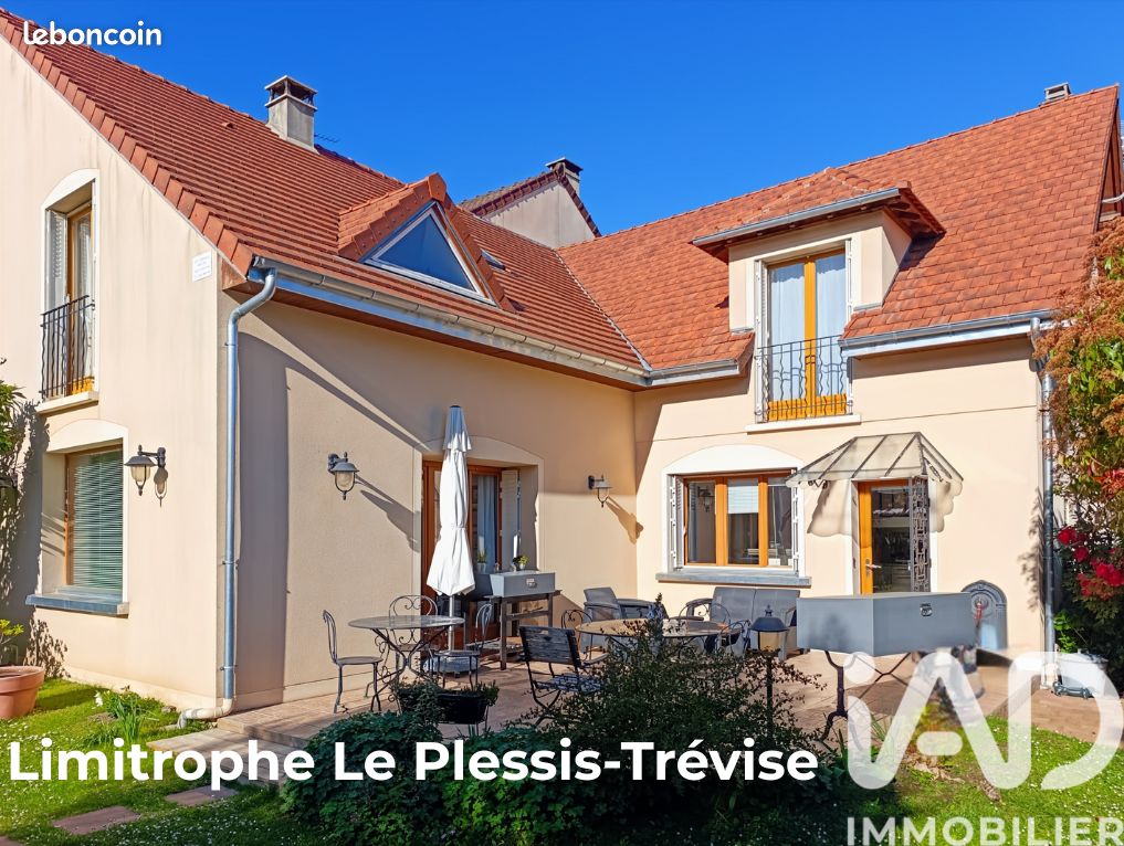Maison 6 pièces 159 m² · à Champigny-sur-Marne · 159 m² · 590 000 €