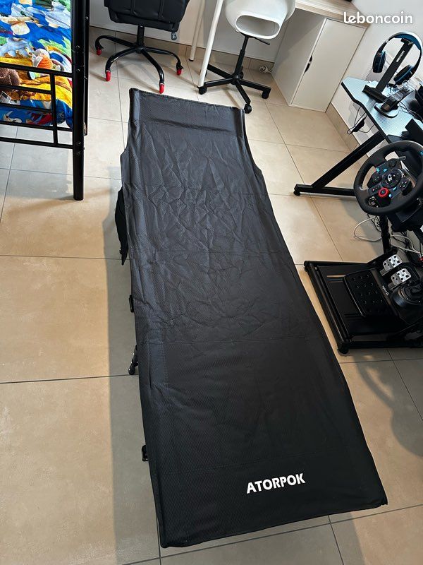 Lit De Camping ATORPOK Avec Matelas Confortable – Noir, Capacité 204 Kg – Sac De Transport