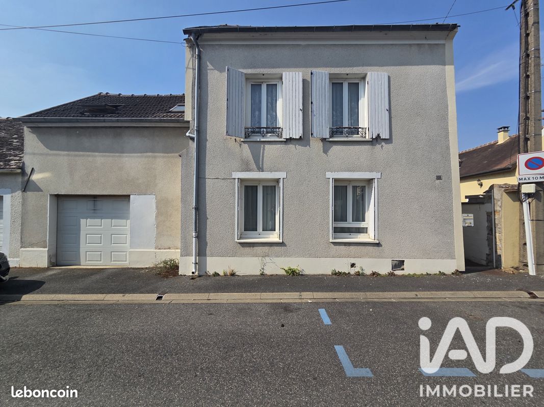 Maison 4 pièces 94 m² · à Cannes-Écluse · 94 m² · 155 000 €