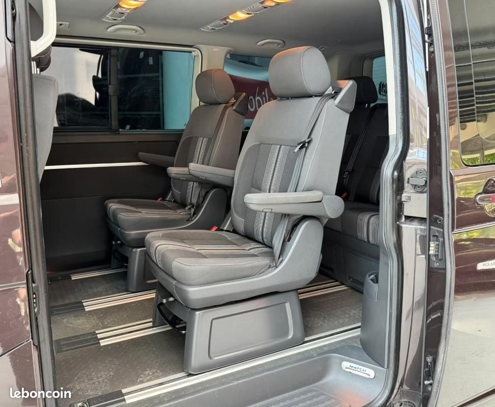 Volkswagen T5 Multivan 2.0 TDI 179 CH BVM - VOLANT EN CUIR 7 Places Bluetooth Régulateur (image 14)