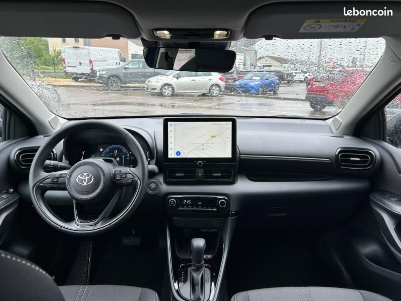 Toyota Yaris 116h Design 5p MY26 (image 17)