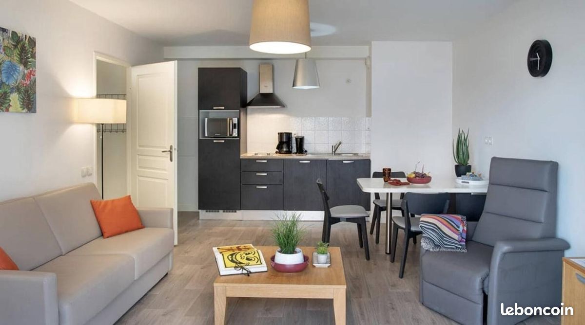 Appartement 1 pièce 45 m² · à Dax · 45 m² · 855 €