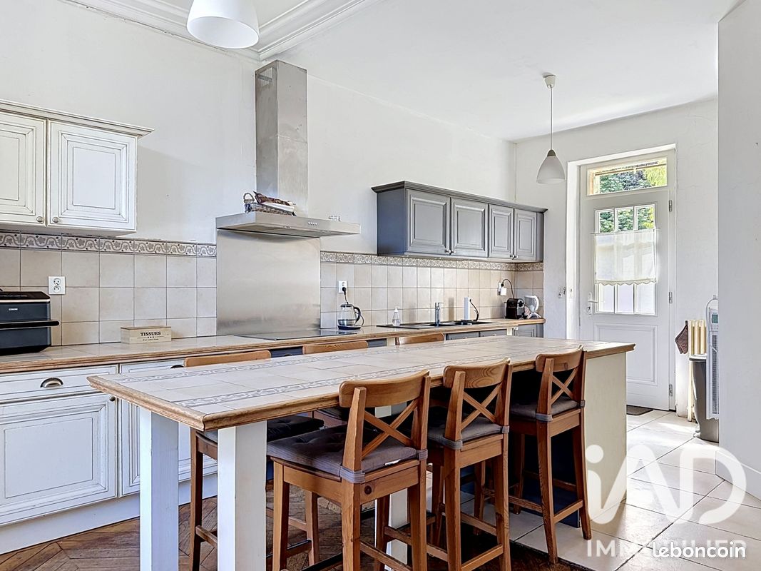 Maison 8 pièces 175 m² (image 6)