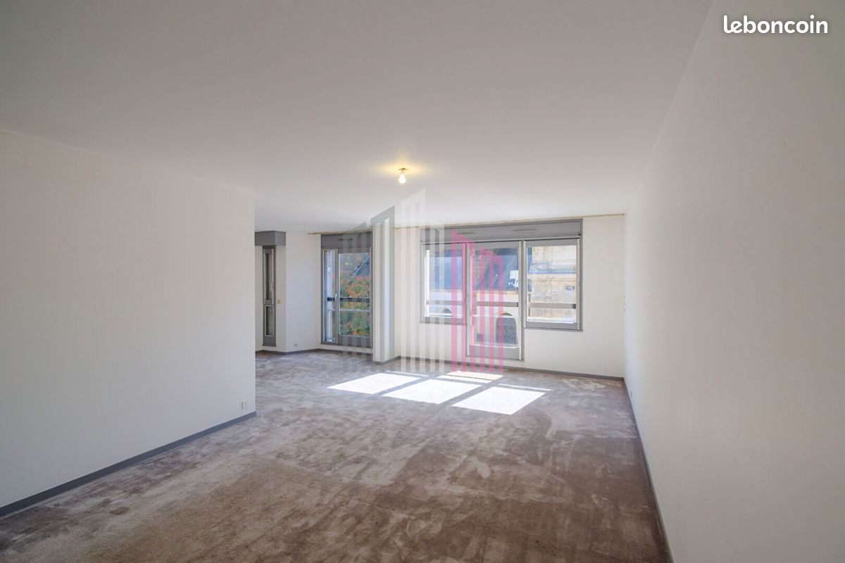 Appartement 5 pièces 107 m² · à Rennes · 106,5 m² · 2 150 €/mois
