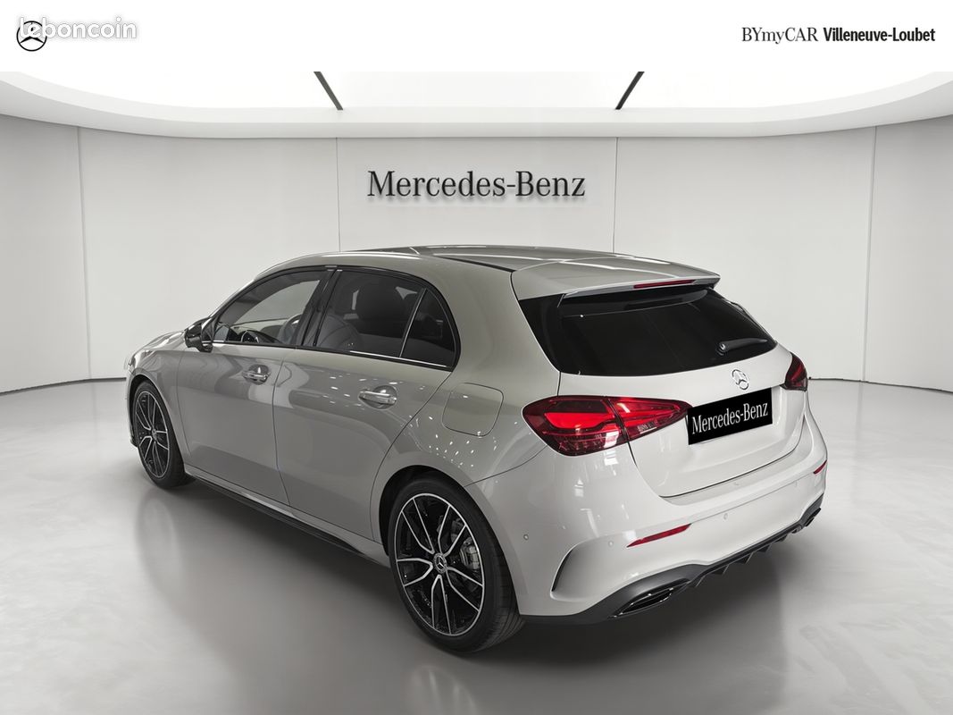 MERCEDES Classe A 200 d AMG Exclusive Design (image 3)