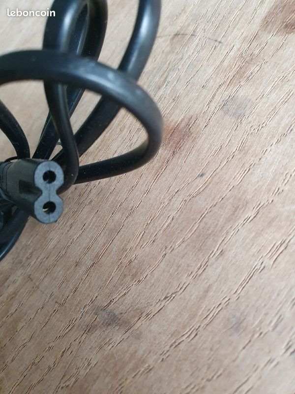 Cable d'alimentation TV neuf (image 3)