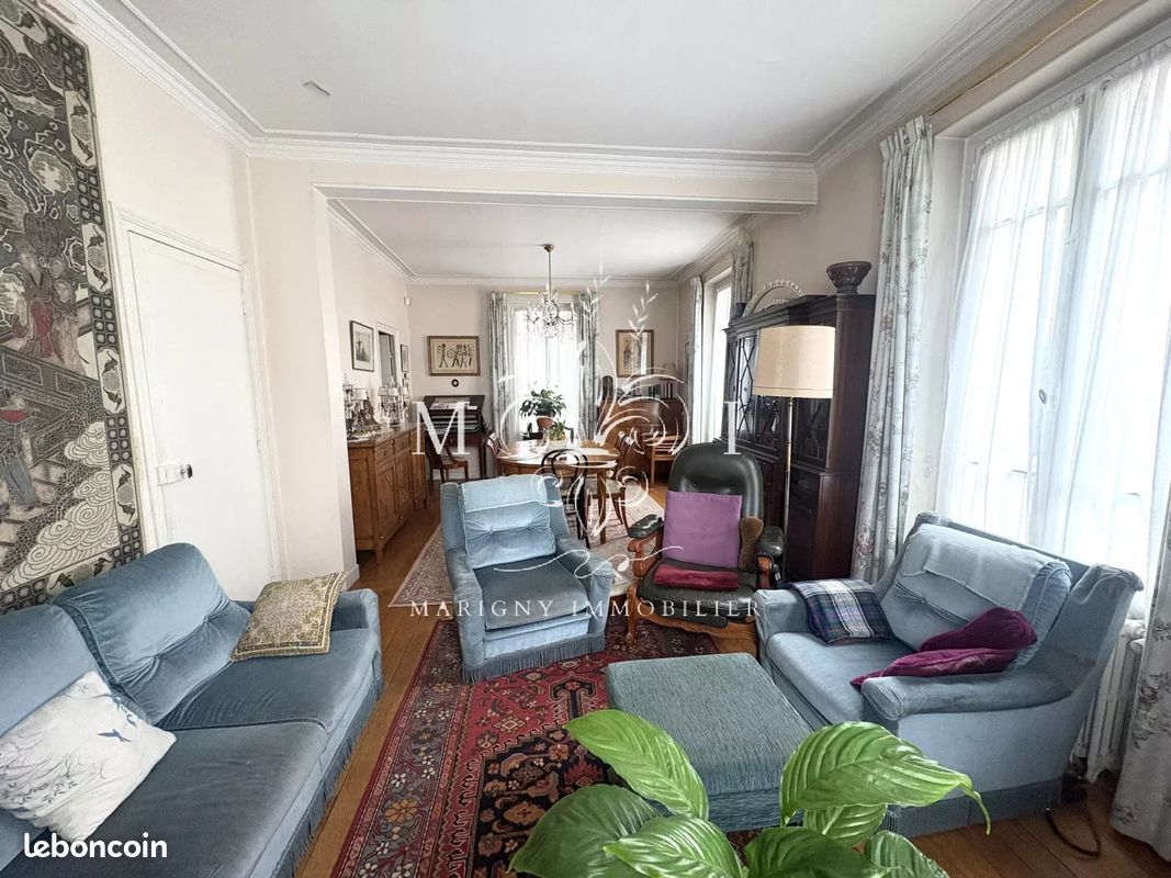 Maison de ville 7 pièces 260 m² (image 2)
