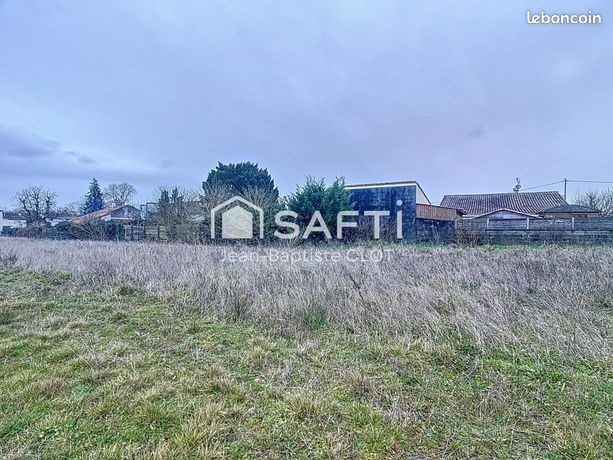 Terrain 737 m² PORTETS