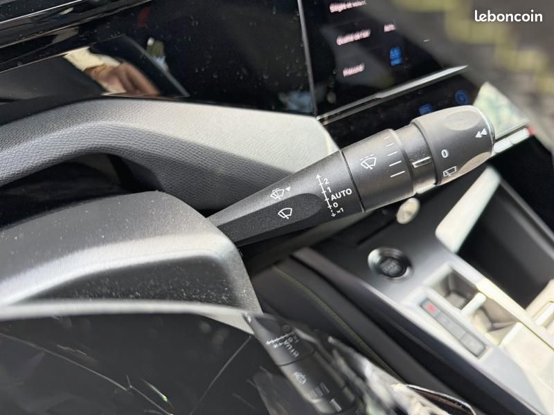 Peugeot 308 PHEV 225ch GT Pack e-EAT8 (image 16)