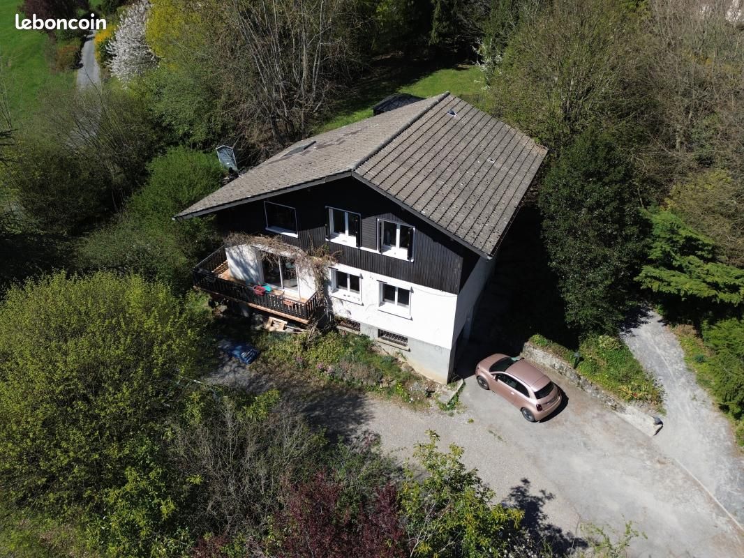 Maison 5 pièces 145 m² · à Viuz-en-Sallaz · 145 m² · 560 000 €