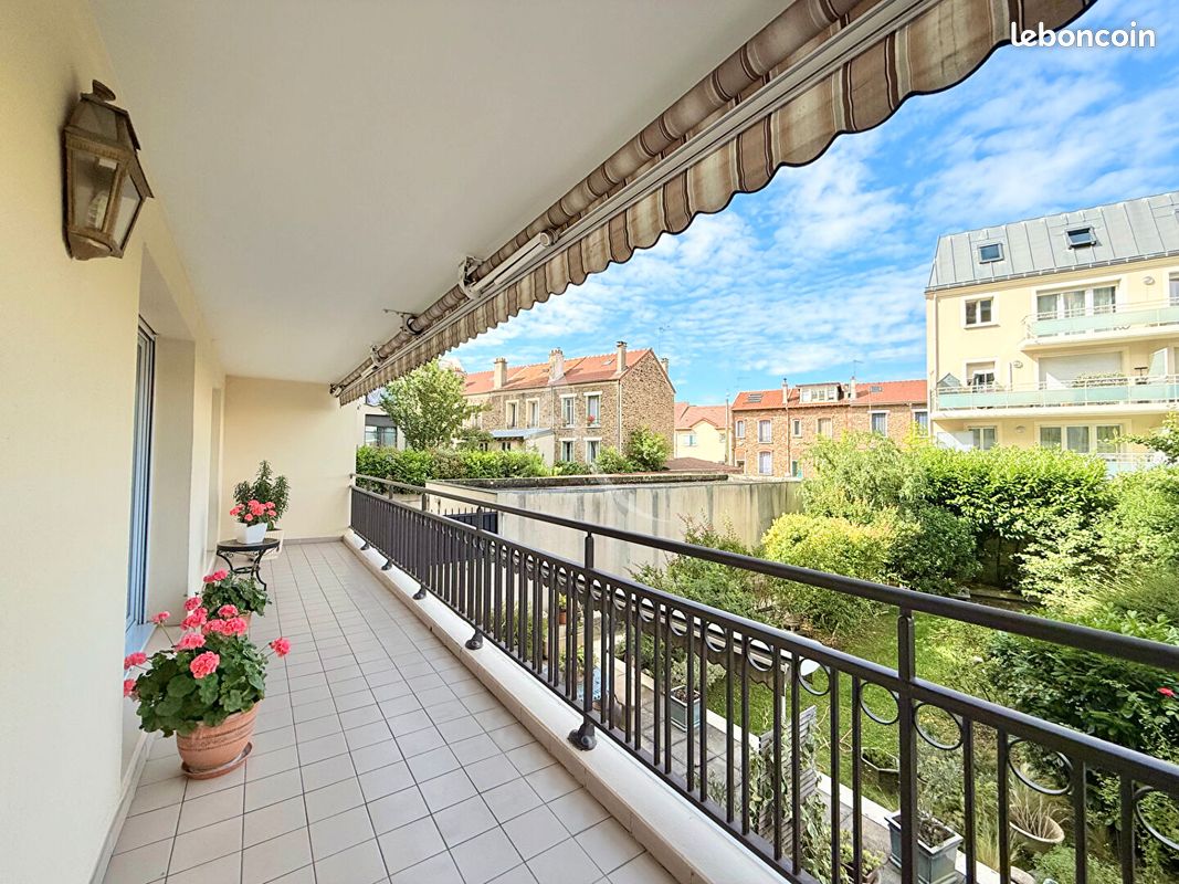 Appartement 3 pièces 82 m² · à Rosny-sous-Bois · 82 m² · 355 000 €