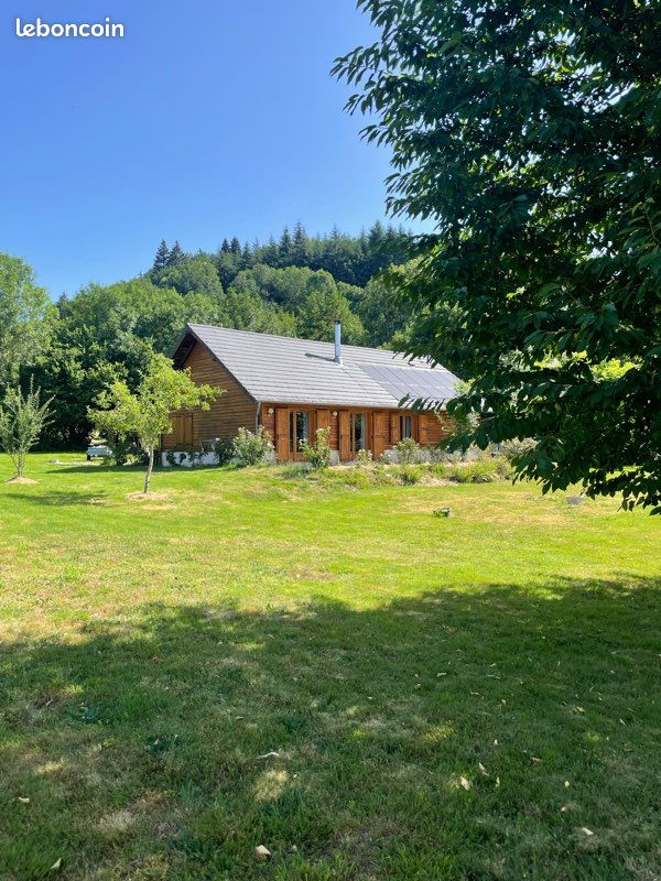 Maison 4 pièces 105 m² · à Puycapel · 104,9 m² · 176 000 €