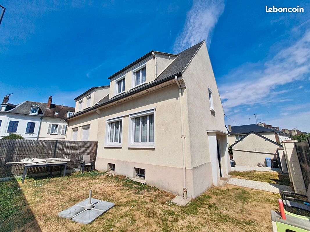 Maison 4 pièces 83 m² · à Évreux · 83 m² · 1 062 €