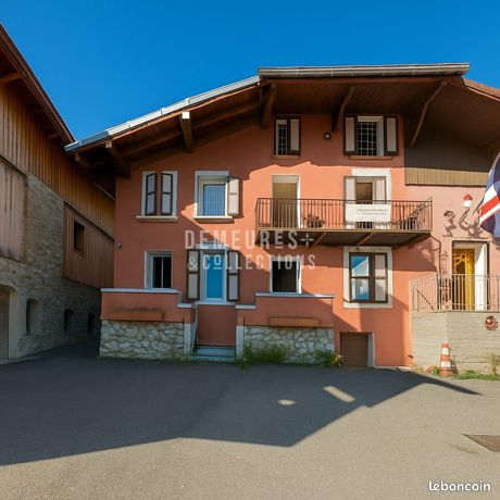 Maison de village 12 pièces 240 m²