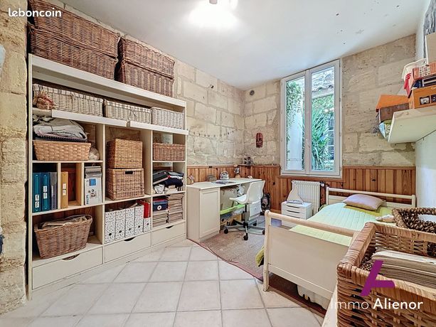 Maison 7 pièces 155 m² — 7