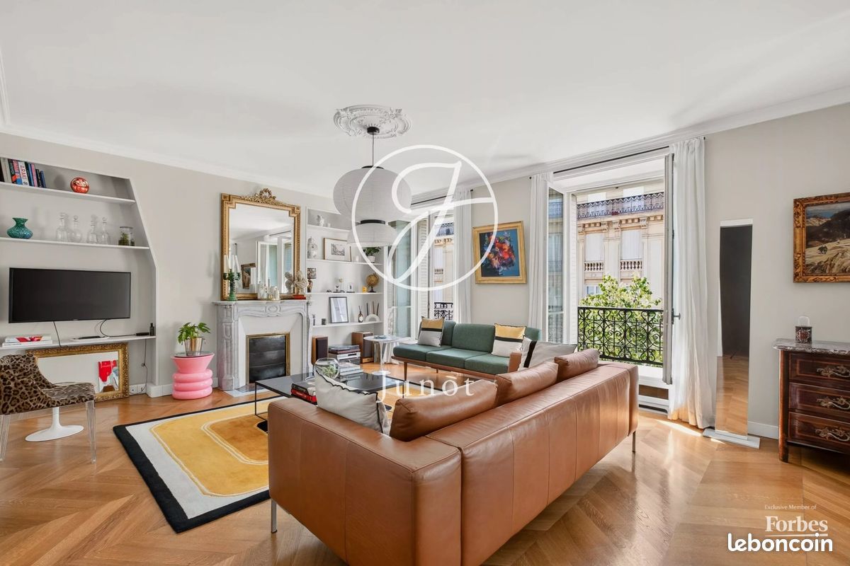 Appartement 5 pièces 102 m² · à Paris · 102 m² · 1 450 000 €
