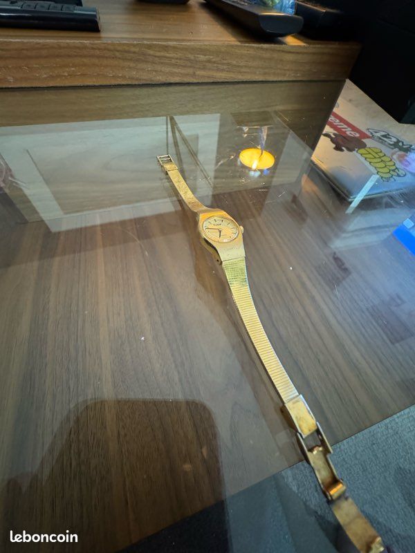 Montre Femme Pulsar Quartz Dorée à Restaurer - Bracelet Métal - Occasion