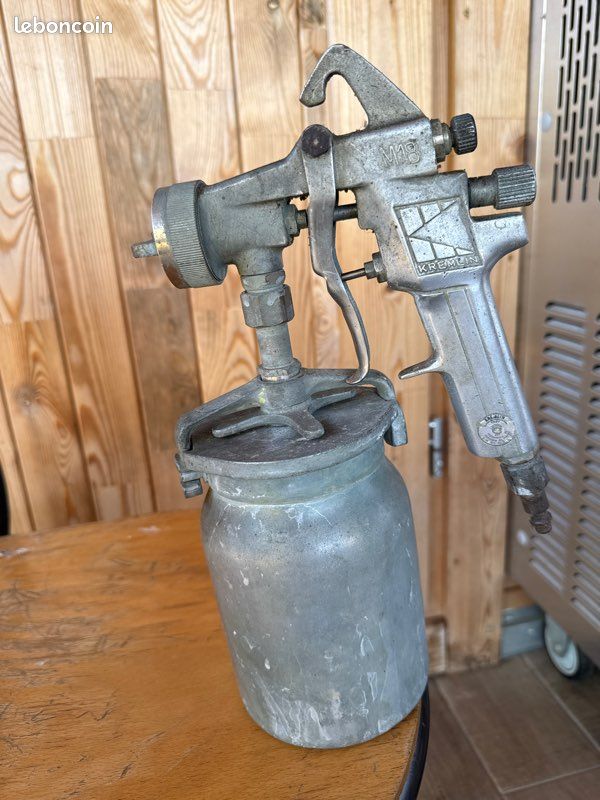 Pistolet peinture Kremlin M18 (image 1)