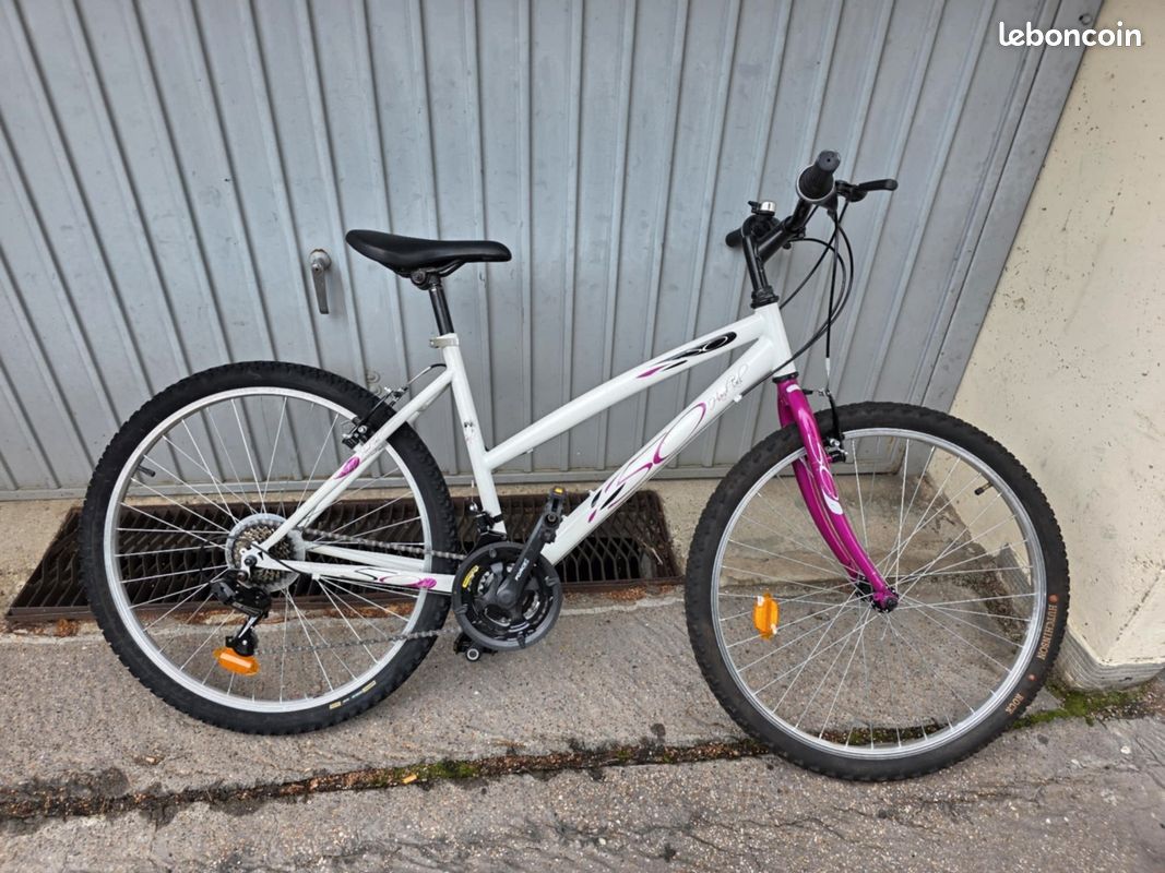 Bike Velo 26 Pouces Femme Vélo Vtt Femme Vtt 26 Pouces Cdiscount