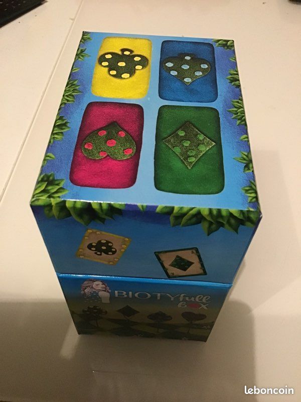 Boîte originale de rangement de cartes à jouer (image 4)