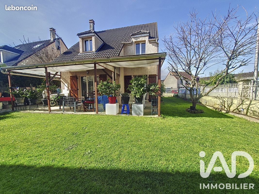Maison 5 pièces 95 m² · à Villepinte · 95 m² · 329 000 €