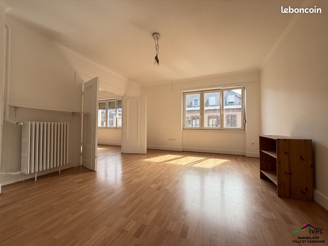Appartement 4 pièces 104 m² · à Strasbourg · 104 m² · 1 200 €