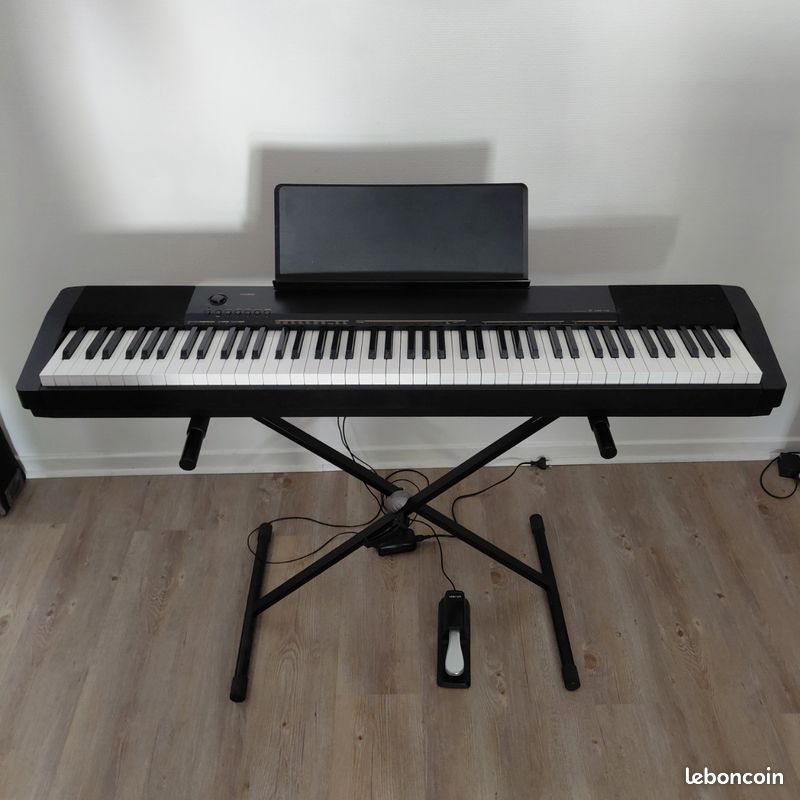 Piano numérique Casio CDP-130 (image 1)