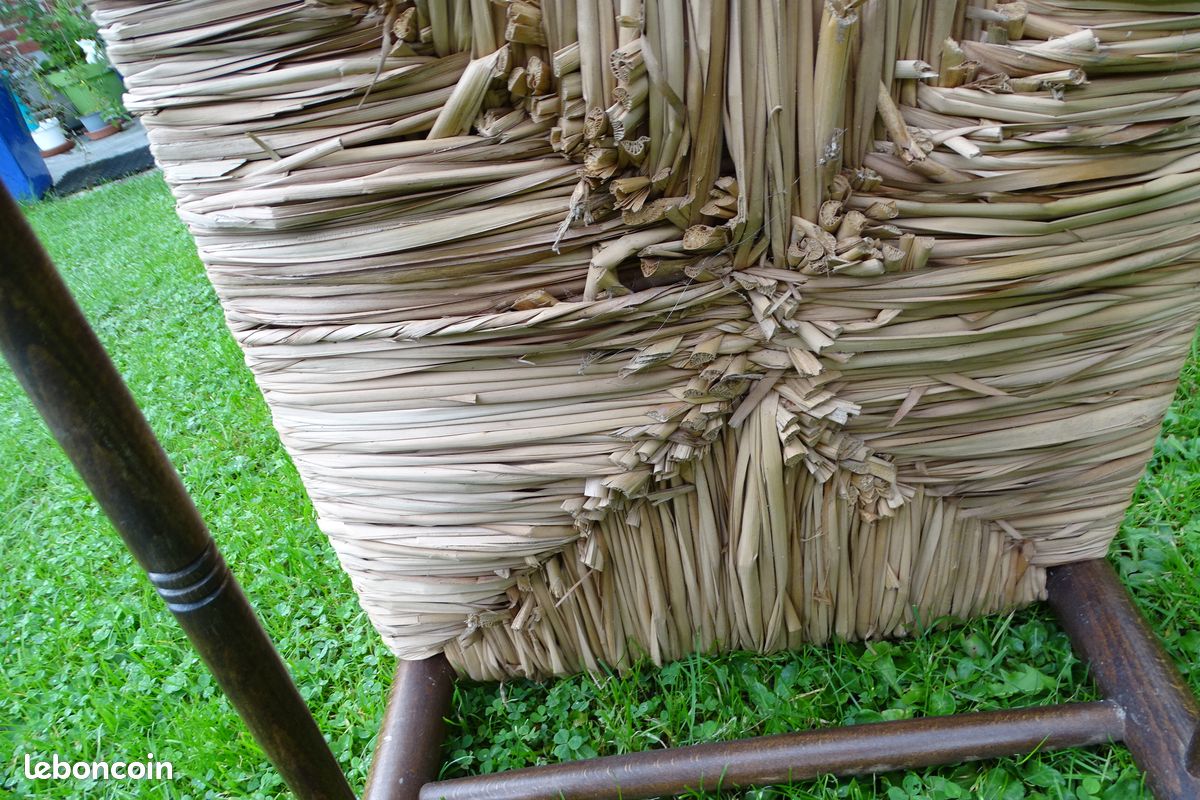 Grand fauteuil large en bois et assise en paille (image 5)
