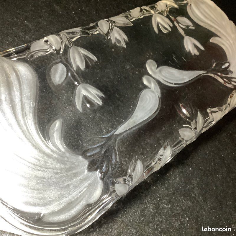 PLAT À GÂTEAU sur piédouche faïence Terre de fer E.C Salins modèle